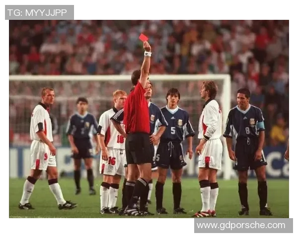 足球明星代言广告背后的故事与影响力揭秘